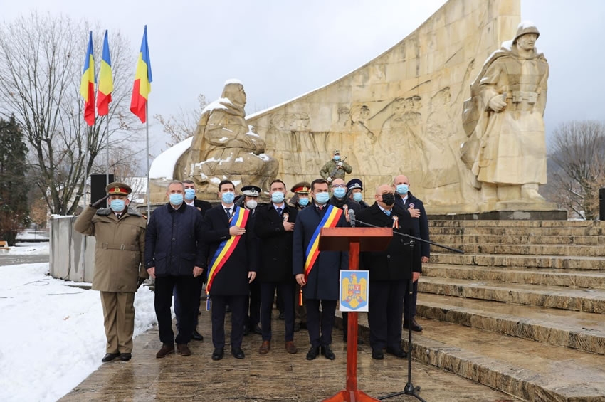 Ziua naţională a României sărbătorită de executivul Consiliului Judeţean Maramureş
